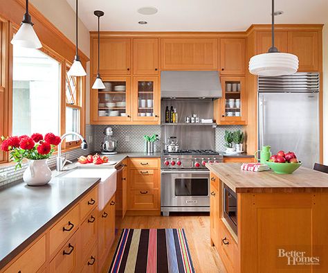 A new layout and furniture-style cabinets were key to this kitchen's seamless renovation. Backsplash Herringbone, Light Wood Kitchens, Oak Kitchen Cabinets, Wood Kitchen Cabinets, Oak Kitchen, Oak Cabinets, Kitchen On A Budget, Kitchen Cabinetry, Updated Kitchen