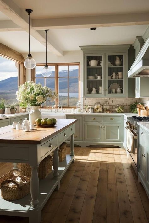 Transform your space with these 15 charming country kitchen design ideas. Discover the elements you need to create cozy country vibes and follow our decor tips. Farmhouse Kitchen Design, French Cottage, Kitchen Inspiration Design, Farmhouse Style Kitchen, Dream House Interior, Large Kitchen, Dream House Decor, Comfy Cozy, Beautiful Kitchens