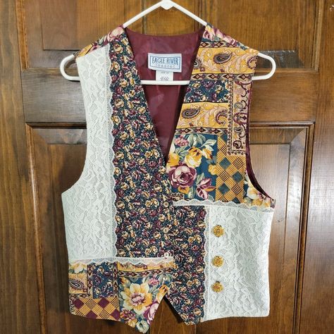 Eagle River Trading Womens Vest Flowers And Lace Size 10 Made in USA Vintage. Feel free to message me with any questions. Thank you! Couture, Lace Vest Outfit, Vintage Vest Outfit, Diy Vest, Patterned Vest, Patchwork Vest, Patchwork Clothes, Boho Vest, Embellished Clothing