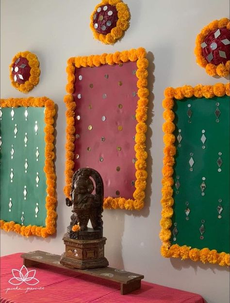 Wall Decor Ideas For Festival, Janmashtami Decoration Theme, Jain Parna Decoration At Home, Teej Festival Decoration At Home, Ganpati Makhar Ideas, Ganpati Backdrop Ideas Diy, Teej Decoration Ideas At Home, Dupatta Decoration Ideas At Home, Diy Ganpati Decoration Ideas For Home