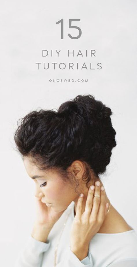 15DIYHairTutorials_TG_V1 Celebrity Wedding Hair, Curly Natural Hair, Diy Wedding Makeup, Spring Wedding Ideas, Tote Design, Wedding Wreath, Natural Hair Tutorials, Preowned Wedding Dresses, Wreath Diy