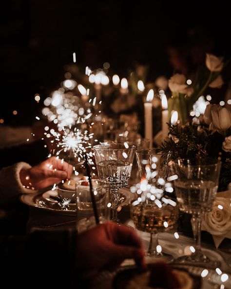 Sparkly winter wedding details.✨ Planning: @distinctivemountainevents Floral: @gardenofedencolorado #basecampvisual #exploreyourstory Wedding New Years Eve, New Years Eve Wedding Aesthetic, New Year Wedding Ideas, New Years Eve Proposal, Nye Wedding Centerpieces, New Years Wedding Ideas, New Year’s Eve Wedding, Winter Wedding Aesthetic, New Year Wedding