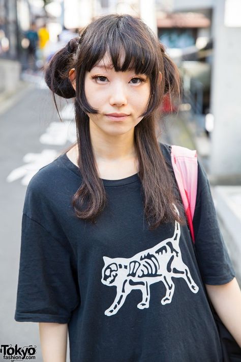 Buffalo Platforms, Harajuku Hairstyle, Japan Hairstyle, Fashion In Japan, Harajuku Hair, Japanese Fashion Trends, Inspiring Hairstyles, Harajuku Girl, Skeleton Cat