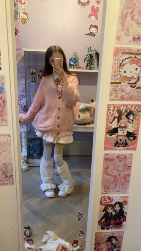 Kawaiikei Outfits, Kawaiicore Outfits, Kawaii Dressing, Starry Clothes, Cute Kawaii Outfits, Kawaii Outfit Ideas, Kawaii Outfits, Kawaii Outfit, Fashion Corner