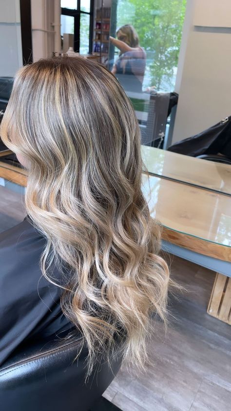 Blonde All Over Highlights On Dark Hair, Balayage, Bronze And Blonde Hair, Partial Highlight Blonde Hair, Bright Honey Blonde Highlights, Extra Blonde Highlights, Brown Hair Cool Blonde Highlights, Brazilian Balayage Blonde, Burnett With Blonde Highlights Balayage