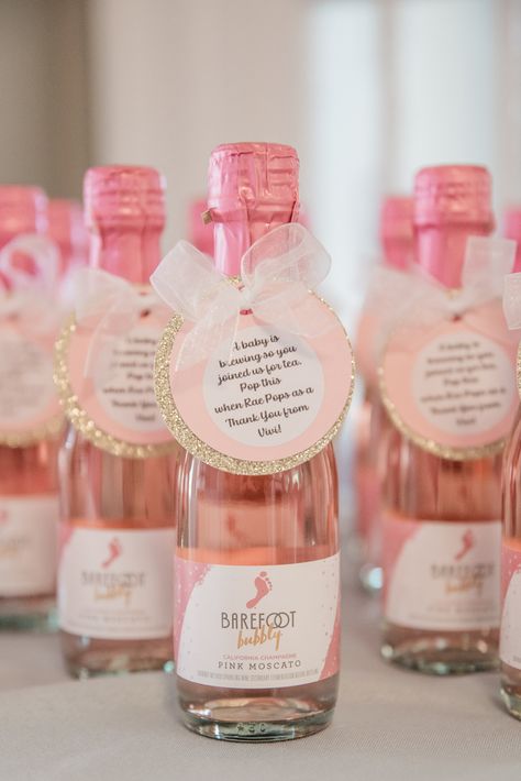 Blush Pink Baby Shower Ideas, Christening Souvenirs, Popcorn Baby Shower, Pink Bear Baby Shower, Flower Baby Shower Theme, Pink Baby Shower Favors, Pink Gold Party, Baby Shower Princess Theme, Pink Tea Party