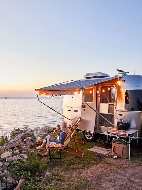 The Ultimate Summer RV Road Trip on North Carolina's Outer Banks Ocracoke Lighthouse, Caravan Life, Airstream Bambi, Obx Life, Airstream Campers, Cape Hatteras National Seashore, Cozy Camping, Southern Travel, Ocracoke Island