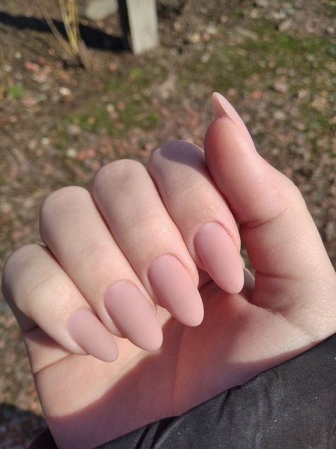 Matted Nails, Boho Nails, Nude Nail Designs, Beauty Nails Design, Stylish Nails Designs, Matte Nails Design, Square Acrylic Nails, Elegant Nails, Classy Nails