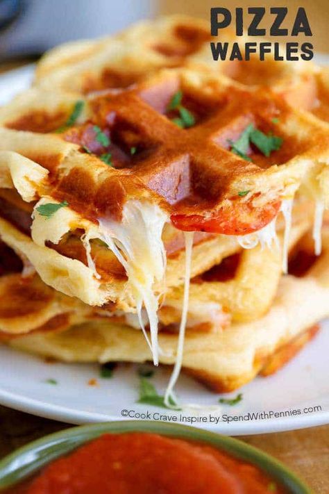 Pizza Waffles Crazy Waffles, Pizza Waffles, Waffle Pizza, Yummy Waffles, Dinner Board, Yummy Pizza, Waffle Iron Recipes, Crispy Pizza, Waffle Maker Recipes