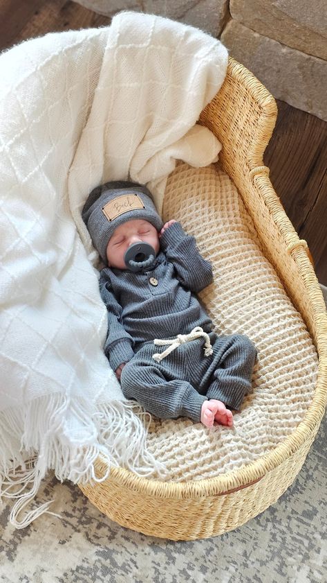 Cork engraved name tag on a cuff beanie with a matching ribbed top and pant set. If you do not select a font, font 15 will be used. (example photos) These do run a bit big to accommodate the shrinking in the first wash/dry. The newborn fits 7.5-10lbs If your looking for an outfit without snaps in-between legs, check out our fold over waist 3peice bamboo set or our knotted hat waffle set! If you are on a time crunch, please message me before ordering! I do my best to get items out as quickly as p Baby Boy Must Haves, Cool Baby Boy Outfits, Newborn First Outfit, Baby Boy Take Home Outfit, Newborn Baby Hospital, Mommy Inspiration, Newborn Hospital Outfits, Beanie Outfit