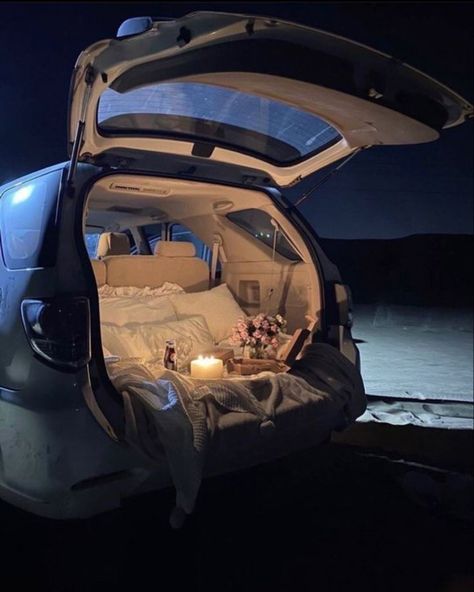 Car Date, Sleep In Car, Dream Dates, Cute Date Ideas, Camping Aesthetic, Dream Date, Car Trunk, Perfect Date, The Perfect Guy