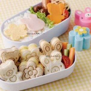 Mini Panini, Cookie Sandwich, Cookie Maker, Sushi Design, Bread Mold, Mini Sandwiches, Sushi Sandwich, Japanese Bento, Bento Boxes