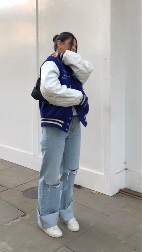 Outfits For The Week, Varsity Jacket Outfit, Looks Pinterest, The Best Outfits, Mode Casual, Tomboy Style Outfits, Swaggy Outfits, Streetwear Fashion Women, Tomboy Fashion