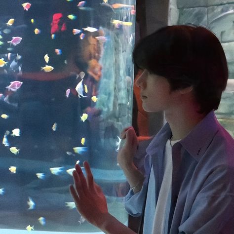 txt beomgyu bamgyuuuu instagram icon Txt Beomgyu, Kpop Aesthetic, Blue Aesthetic, Cutie Patootie, Kpop Groups, K Idols, Studio Ghibli, Instagram Update, Boyfriend Material