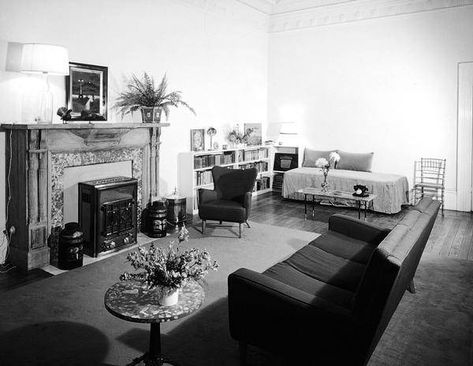 Interior view of a mid-1950s living room. Flat in Earls Court, London. - Design Council Archive - Design Archives, University of Brighton - VADS - online resource for visual arts Living Room Flat, 1950s Living Room, 1950s Interior, Earls Court London, London Living Room, Earls Court, Garden Pavilion, Interior View, Low Coffee Table