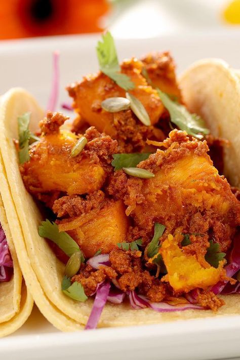 There's just one food on our mind these days — pumpkin. Whether it’s pumpkin pie or a pumpkin spice latte, it's officially squash season. But pumpkin isn't just limited to amazing desserts. You can use this seasonal ingredient for savory entrees, too. And this pumpkin and chorizo taco is just what you need to bring out the fall vibes.Pumpkin Recipes That Go Beyond the Traditional PiePumpkin season generally begins in mid-September and lasts throughout October and November. So now is the perfect Chipotle Recipes, Savory Pumpkin Recipes, Chorizo Recipes, Toasted Pumpkin Seeds, Amazing Desserts, Chorizo Sausage, Fall Flavors, Sweet Pumpkin, Roast Pumpkin