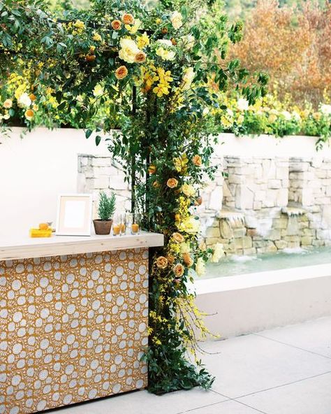 Jesse Tombs on Instagram: “Lemon n’ lime. 🍋 @amandacrean @loopflowers @foundrentalco @theonicollection @hensleyeventresources @carmelvranch @yonderdesign…” Jesse Tombs, August 11, Wedding Ceremony, Lemon, How To Memorize Things, Instagram Photos, On Instagram, Furniture, Instagram