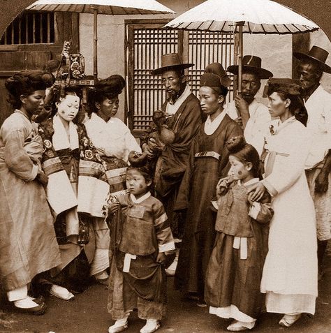 OLD KOREA - LAND OF THE MORNING CALM -- A Wedding Party (1), SEOUL  Photo by UNKNOWN photographer, ca.1899-1900. Tianjin, Chongqing, Luis Gonzaga, Ancient World History, Black Fact, Korean History, By Any Means Necessary, Black Knowledge, We Are The World