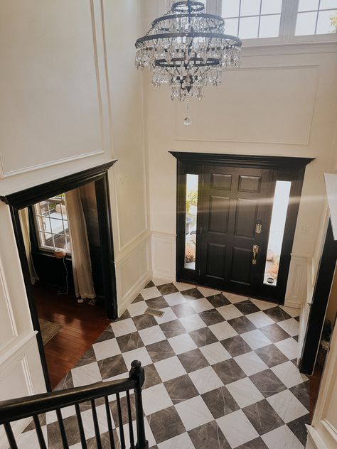 Checkered Flooring Foyer, Black And White Marble Entryway, Black And White Tile Foyer Entryway, Entryway Marble Floor, Black And White Floor Entryway, Grey And Black Checkered Floor, Grey And White Checkered Tile Floor, Marble Foyer Entryway, Tiled Foyer Entryway