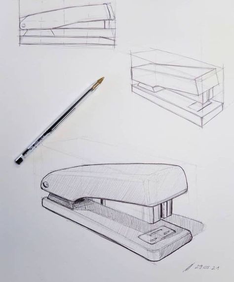 Drawing Objects Ideas, Perspective Product Sketch, Object Drawing Simple, Perspective Furniture, Object Sketches, Industrial Sketching, Isometric Sketch, Geometric Shapes Drawing, Perspective Sketch