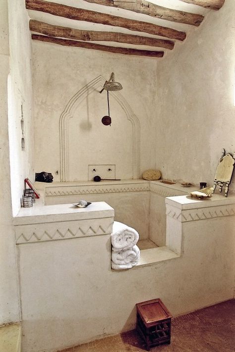 . Cob House, Bathroom Ceiling, Tub Shower Combo, Large Shower, Bath Room, Amazing Bathrooms, House Stuff, Shower Tub, Round Mirror Bathroom