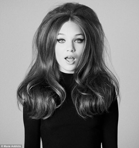 Bouffant: A couple of other pictures feature Maddie with her natural brown locks partially parted in the middle and teased to give it a very Brigitte-Bardot-inspired volume 60’s Hair, 1960s Hair, Celebrity Hairstylist, 60s Hair, Mane Addicts, 70s Hair, 60's Style, Bouffant Hair, Teased Hair