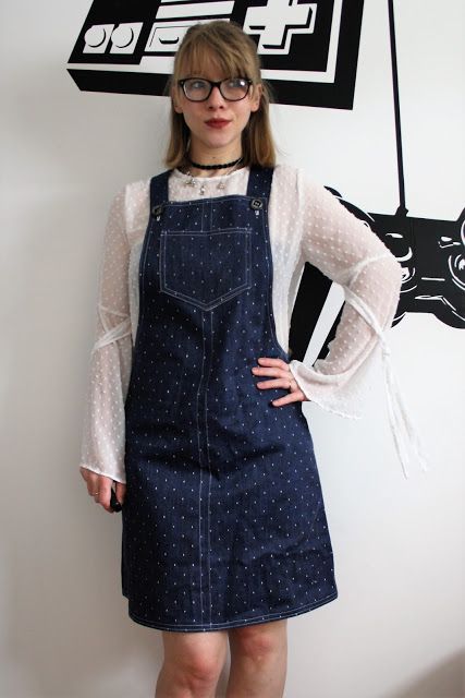 KnitWitsOwls: Dungaree Dress - Free Pattern Free Pinafore Dress Pattern, Pinafore Pattern Free, Pinafore Dress Pattern Free, Dungaree Dress Pattern, Diy Overall Dress, Dungaree Dresses, Dress Pattern Plus Size, Womens Pinafore Dress, Jumper Dress Pattern