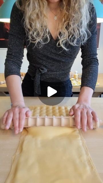 Filled Pasta Shapes, Homemade Pasta Storage, Homemade Pasta Noodles, Pasta Grannies, Pasta Gifts, Pasta Press, Pasta Storage, Fresh Pasta Dough, Homemade Pasta Dough