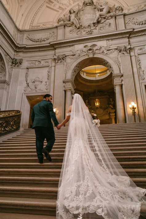 Pasadena City Hall Wedding Photos, City Hall Sf Wedding, City Hall Wedding San Francisco, Palace Of Fine Arts San Francisco Wedding, San Francisco Wedding Photos, San Francisco City Hall Wedding Photos, San Francisco City Hall Engagement Photo, Courthouse Photoshoot, San Francisco Wedding City Hall