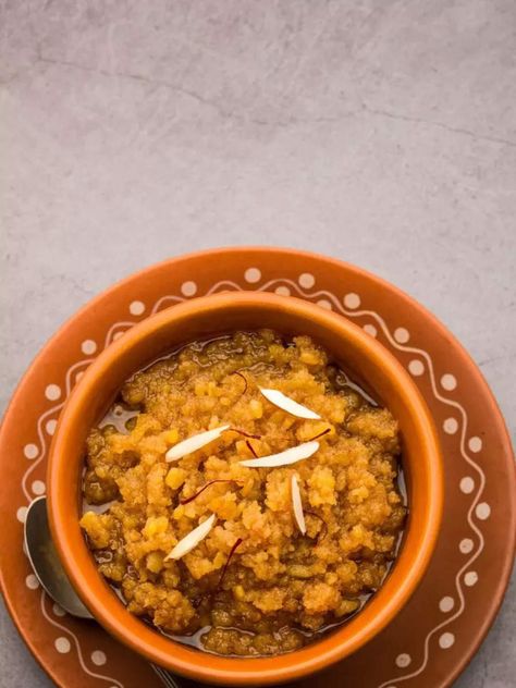 Moong Dal Halwa, Kunal Kapoor, Healthy Milk, Halwa Recipe, Moong Dal, Cardamom Powder, Celebrity Chefs, Non Stick Pan, Naan