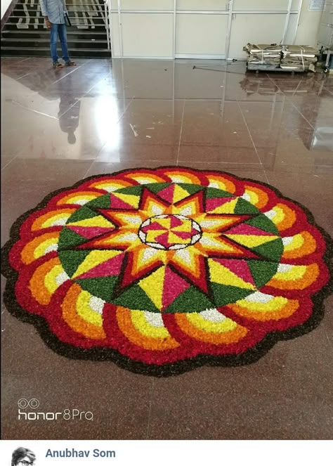 3d Pookalam Design, Athappookkalam Design, Flower Carpet Design Onam, Onam Flower Design, Athapookkalam Designs, Onapookalam Designs, Pookolam Design, Onam Pookalam Design Best, Onam Flower Carpet