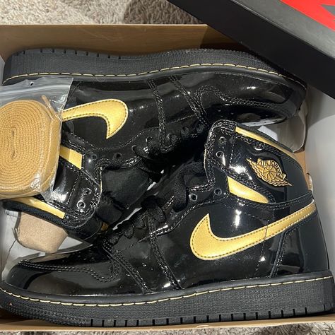 Parent Leather Jordan 1 In Black And Gold. Comes With Gold Laces (Unused). Sneakers In Perfect Condition. Worn Once Only. Black And Gold Jordans, Jordan 11 Red, Jordan 1 Mid Women, Jordan Retro 7, Jordan 4 Black, Jordan Retro 6, Jordan 9 Retro, Gold Sneakers, Jordan 2