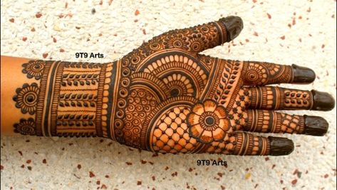 Latest 50 Karwa Chauth Mehndi Designs For Hands - Tips and Beauty Mahandi Desgin Full Hand, Hairstyles Mehndi, Hand Mehndi Designs Back, Simple Mehndi Designs Front Hand, Front Hand Mehndi Designs, Mehndi Designs Back Hand, Mehndi Hairstyles, Beautiful Simple Mehndi Design, Mehndi Designs Back