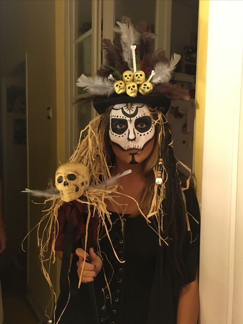 Witch Doctor Decorations, Diy Witch Doctor Costume, Witch Doctor Makeup Female, Witch Doctor Costume Female, Voodoo Witch Doctor Makeup, Voodoo Makeup Woman Witch Doctor, Voodoo Witch Doctor Costume, Voodoo Halloween Makeup, Witch Doctor Makeup