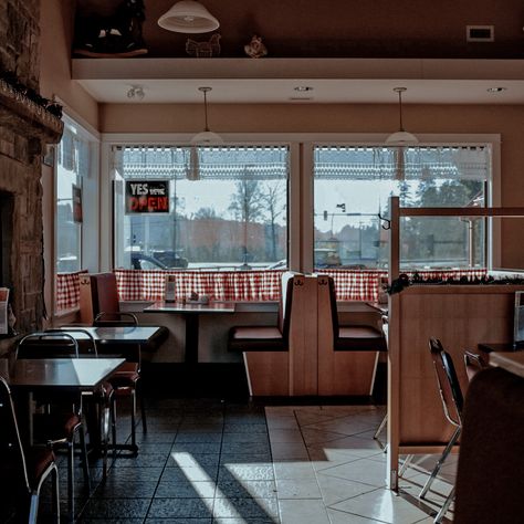 Tyler Galpin, Diner Aesthetic, Arcadia Bay, Diner Restaurant, Tim Hortons, Red Rooster, Food Restaurant, Quebec City, Bake Shop