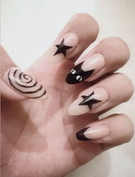 Star Nail Designs, Cat Nail Art, Swirl Nails, Punk Nails, Cute Simple Nails, Goth Nails, Grunge Nails, White Acrylic Nails, Really Cute Nails