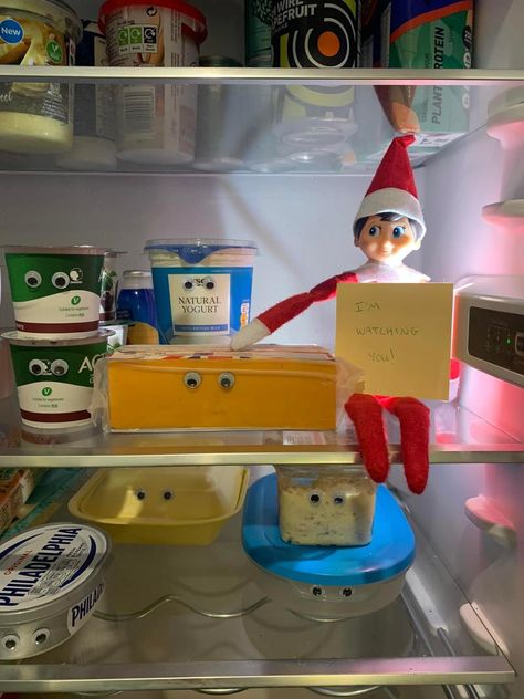 Elf On The Shelf Swiftie, Elf On The Shelf House Diy Cute Ideas, Elf On The Shelf Box Ideas, Gifts From Elf On The Shelf, Elf Jail, Elf On The Shelf Halloween, Funny Elf On The Shelf, Elf Ideas Easy, Bad Elf