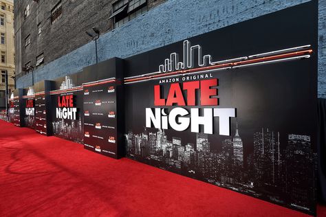 Event Backdrop Design, Late Night Movie, Movie Premiere Red Carpet, Stage Backdrop Design, Launch Event Ideas, Experiential Marketing Events, Backdrop Event, Photo Studio Design, Photowall Ideas