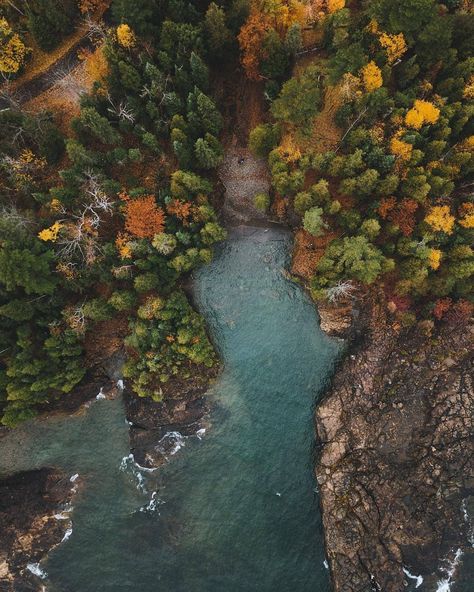 @elliotjkennedy is not just an awesome photographer, but he's got killer YouTube channel too! If you're in the mood for some #puremichigan feels, swipe up in our story to watch his latest video from Isle Royale National Park! So good! 🙌 This drone shot is from Marquette's famous Black Rocks; if you haven't jumped off these cliffs yet, add it to your #GreatLakesBucketList! . . . . . #greatlakeslocals #greatlaketravel #upnorth #puremichigan #moodygrams #keewanaw #porcupinemountains #up #mlive #th Marquette Michigan, Colorado National Monument, Isle Royale National Park, New England Fall, Lake Trip, Winter Camping, Autumn Scenery, Mackinac Island, Pure Michigan