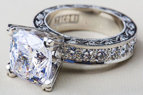 Tacori Wedding Rings, Ring Upgrade, Big Wedding Rings, Tacori Engagement Rings, Vintage Halo, Ring Proposal, Wedding Band Designs, Ring Cushion, Moissanite Diamond Rings