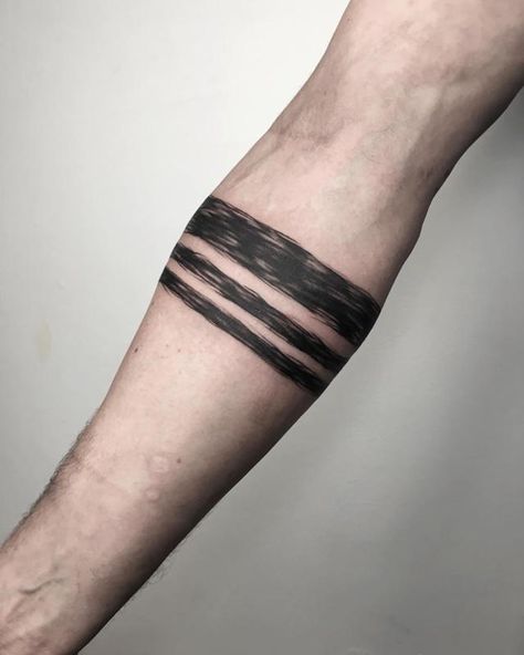 Armband Tattoo Mann, Armband Tattoo Meaning, Tattoo Armband, Black Band Tattoo, Eye Tattoo Meaning, Stripe Tattoo, Armband Tattoos For Men, Black Line Tattoo, Tattoo Band