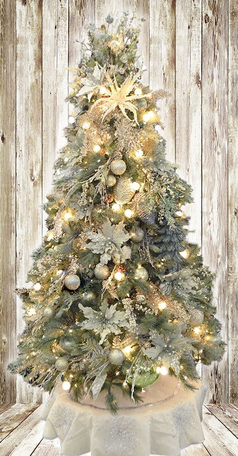 Sage Green Christmas Tree, Sage Green Christmas, Sage Christmas, Christmas Tree Toppers Ideas, Tree Toppers Ideas, Green Christmas Tree Decorations, Home Nursery, Tree Themes, Pastel Christmas