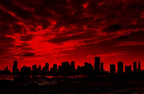 The red I see in the sky. anything red - Google Search Red Aesthetic Grunge, Dark Red Wallpaper, I See Red, Red Pictures, 1st Place, Contest Winner, Red Walls, Red Sky, Aesthetic Colors