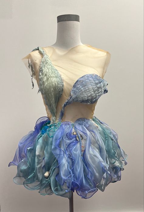 Creatures Textiles Gcse, Sea Life Fashion, Under The Sea Textiles Gcse, Mermaid Fashion Illustration, Water Fashion Design, Ocean Dress Design, Coral Inspired Fashion, Sea Inspired Dress, Fish Inspired Fashion