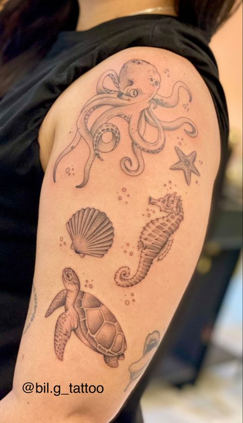 Mermaid Sleeve Tattoos, Ocean Sleeve Tattoos, Ocean Sleeve, Shell Tattoos, Traditional Tattoo Designs, Mommy Tattoos, Beach Tattoo, Hand Tattoos For Women, Pretty Tattoos For Women