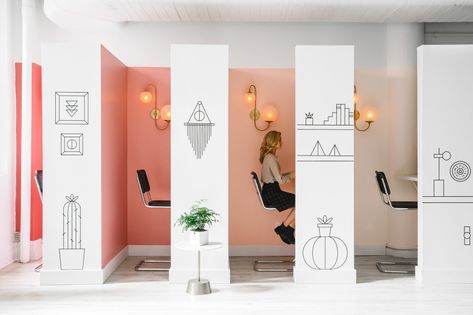 Coworking Space Design, Design Studio Workspace, Creative Office Space, Cool Office Space, Office Design Inspiration, Office Space Design, Modern Office Design, Cool Office, Workplace Design