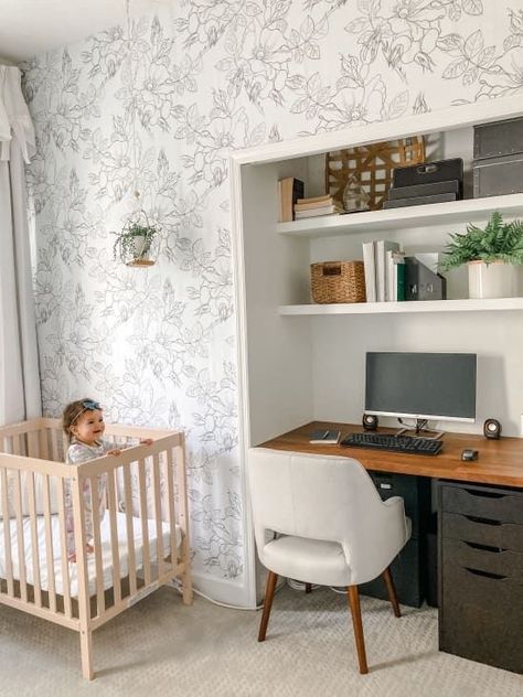 Office Nursery Combo, Nursery Office Combo, Nursery Guest Room Combo, Cloffice Ideas, Live Edge Dining Room, Nursery Guest Room, Closet Office, Office Nursery, Desks For Small Spaces