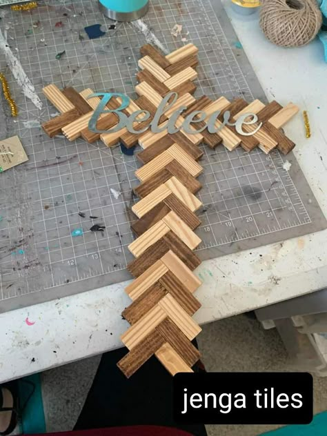 Diy Wooden Crosses Ideas, Jenga Block Cross Diy, Easter Jenga Block Crafts, Jenga Block Cross, Jinga Crafts, Dollar Tree Jenga Block Crafts, Jenga Block Crafts, Wooden Blocks Diy, Diy Jenga