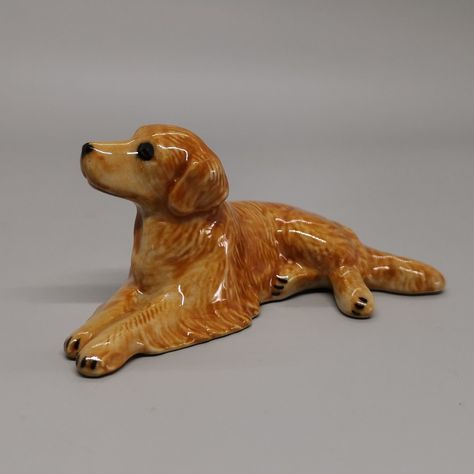 Ceramic Golden Retriever Dog Figurine, Birthday Cake Decoration, Miniature Doll, Birthday Gift - Etsy Ceramic Golden Retriever, Golden Retriever Sculpture, Dog Ceramic Ideas, Clay Golden Retriever, Golden Retriever Decor, Ceramic Miniatures, Pottery Dog, Clay Dog, Dog Pottery