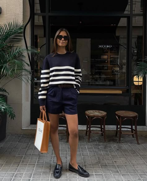 Striped Knitwear, 2024 Outfits, Classic Style Outfits, Stripe Outfits, Event Outfit, Looks Street Style, Preppy Casual, Casual Work Outfits, Casual Work